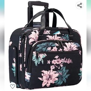 Rolling bag with laptop compartment